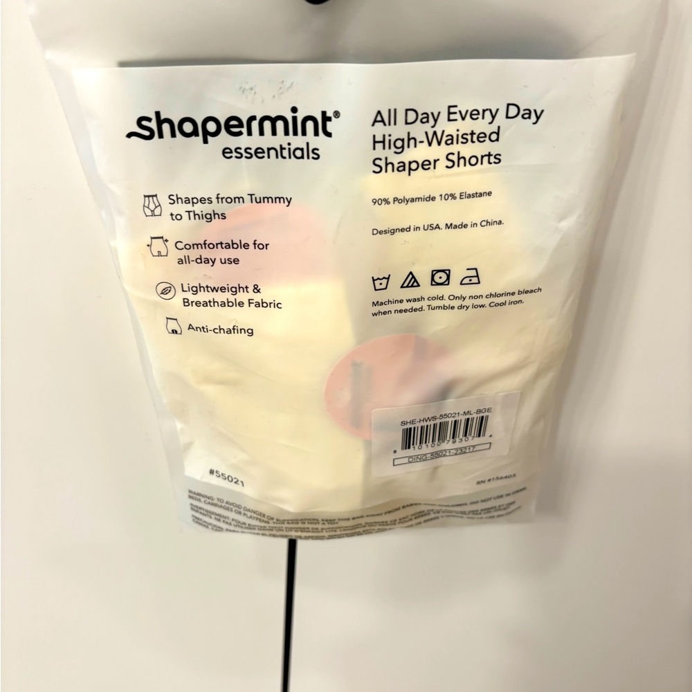 Shapermint Essentials
All Day Every Day High Waisted Shaper shorts